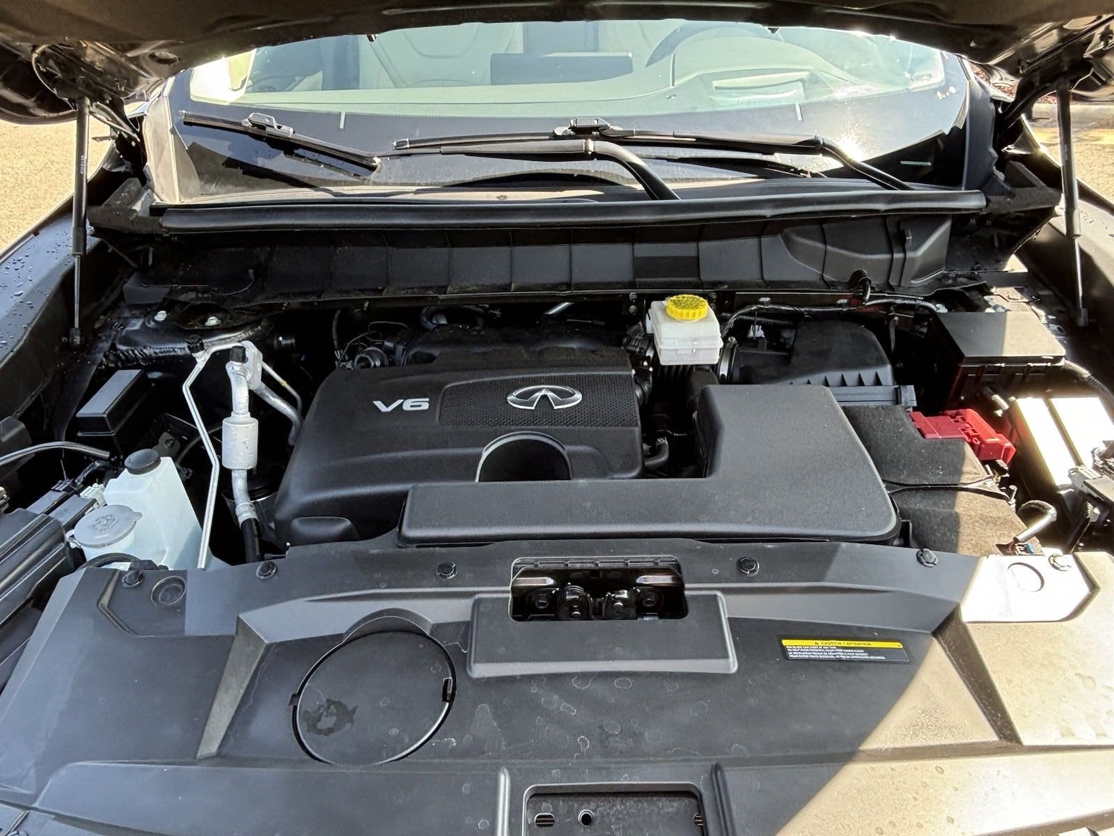 2023 INFINITI QX60 LUXE