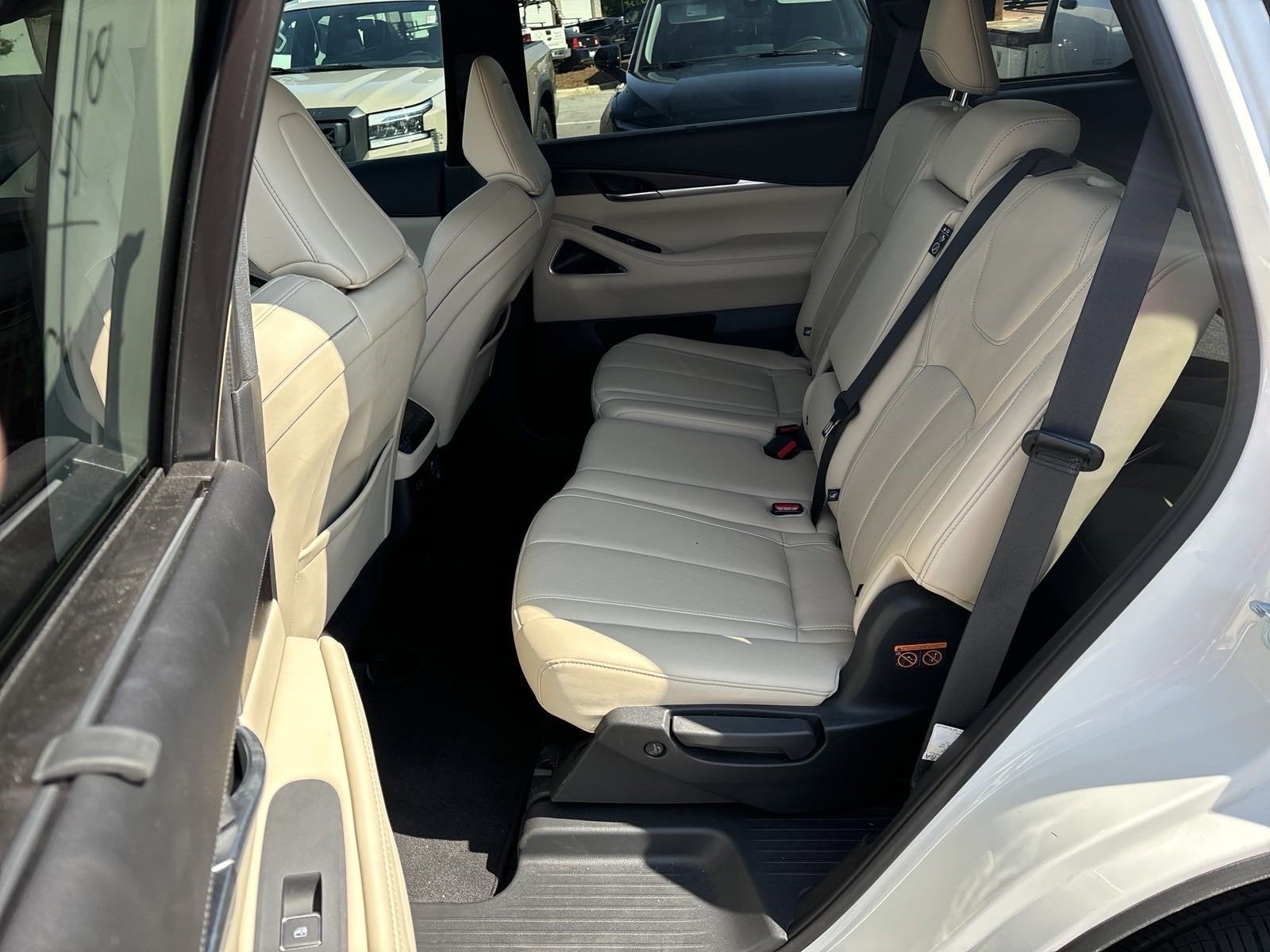 2023 INFINITI QX60 SENSORY