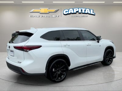 2026 Toyota Highlander XLE