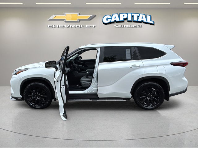 2026 Toyota Highlander XLE
