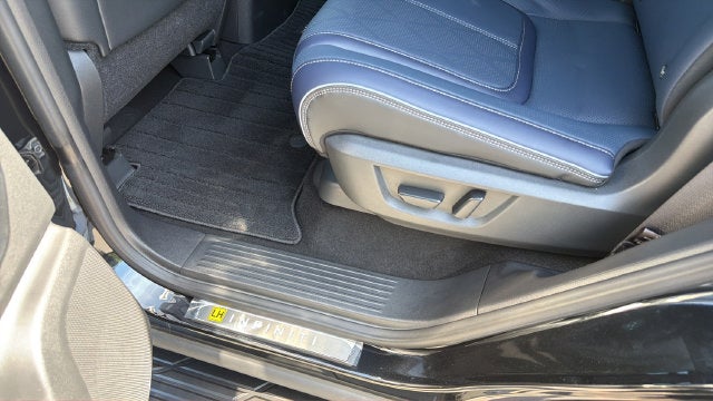 2027 INFINITI QX80 SPORT