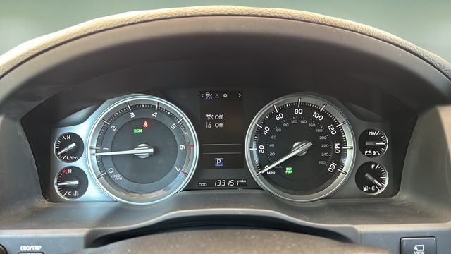 2017 Toyota Land Cruiser Base