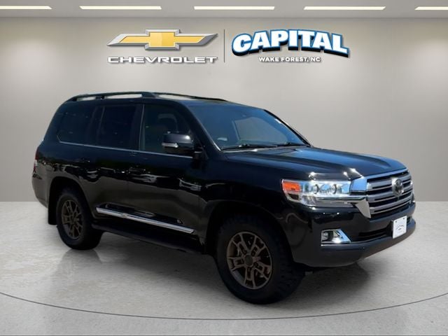 2017 Toyota Land Cruiser Base