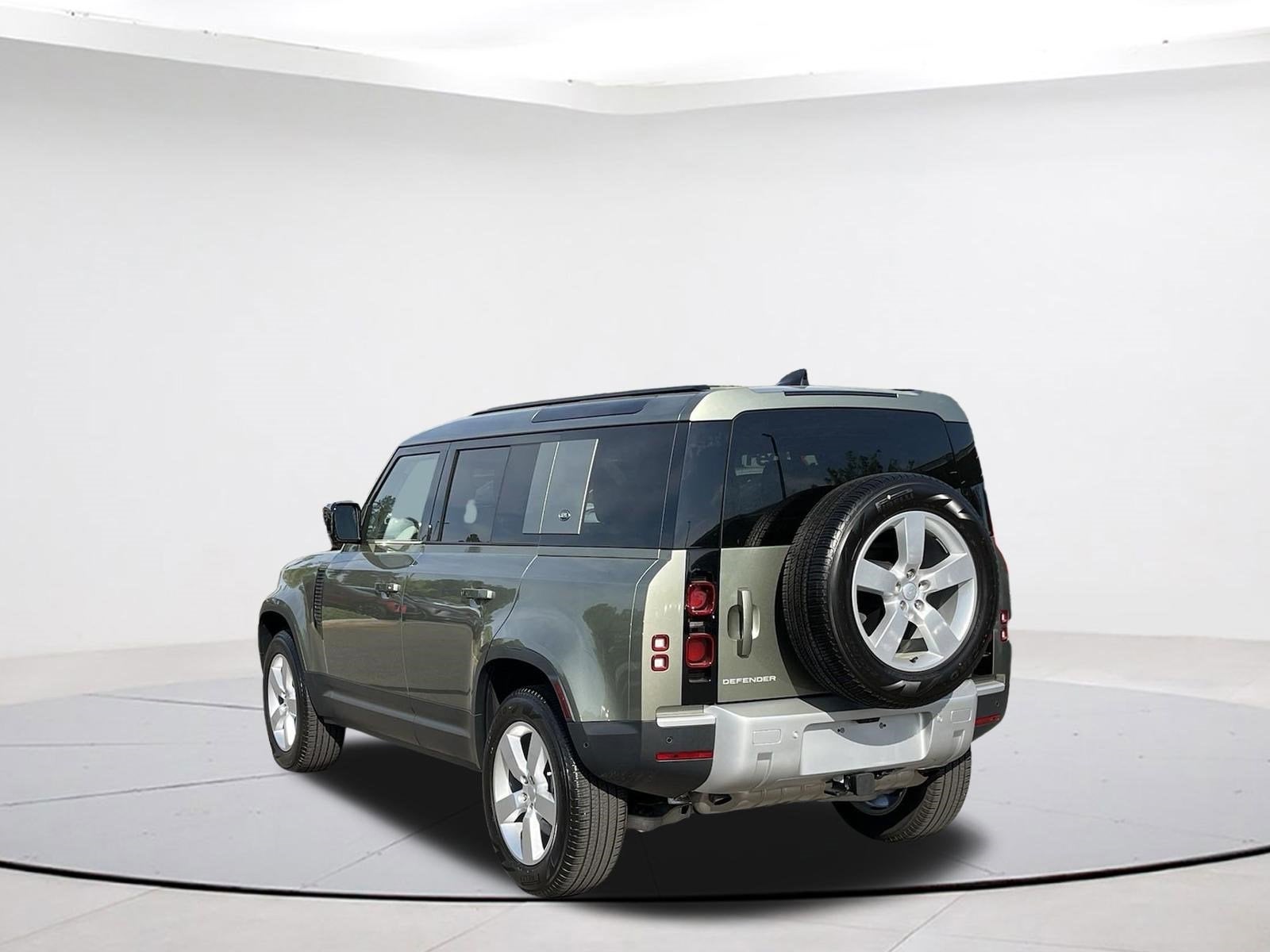 2024 Land Rover Defender S