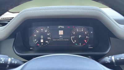 2022 Land Rover Defender 110 SE