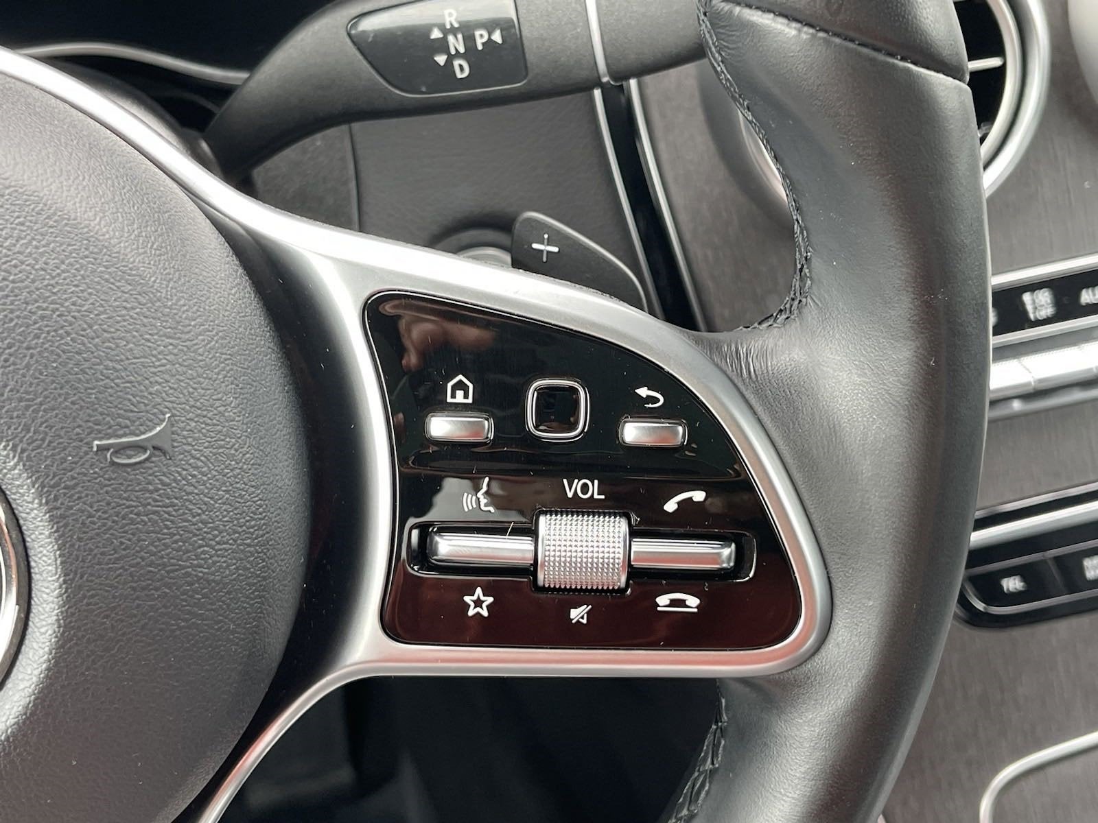 2022 Mercedes-Benz GLC GLC 300