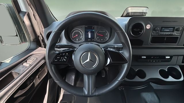 2025 Mercedes-Benz Sprinter 2500 Cargo 144 WB