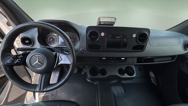 2025 Mercedes-Benz Sprinter 2500 Cargo 144 WB