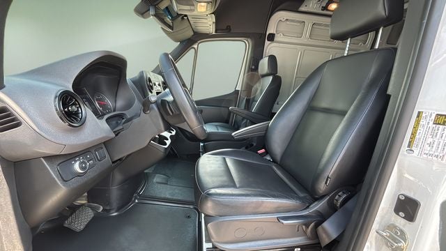 2025 Mercedes-Benz Sprinter 2500 Cargo 144 WB