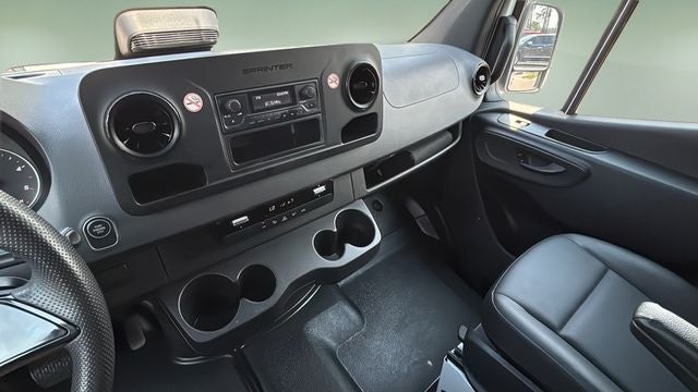2025 Mercedes-Benz Sprinter 2500 Cargo 144 WB