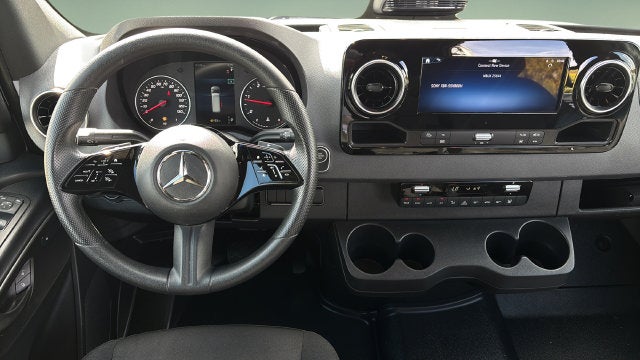 2025 Mercedes-Benz Sprinter 2500 Passenger 170 WB High Roof