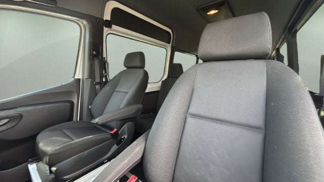 2025 Mercedes-Benz Sprinter 2500 Passenger 170 WB High Roof