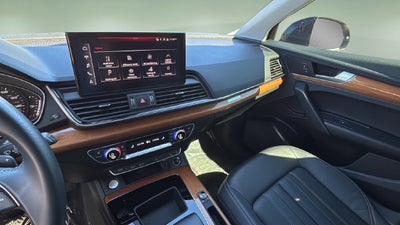 2023 Audi Q5 40 Premium quattro