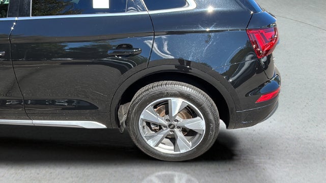 2023 Audi Q5 40 Premium quattro