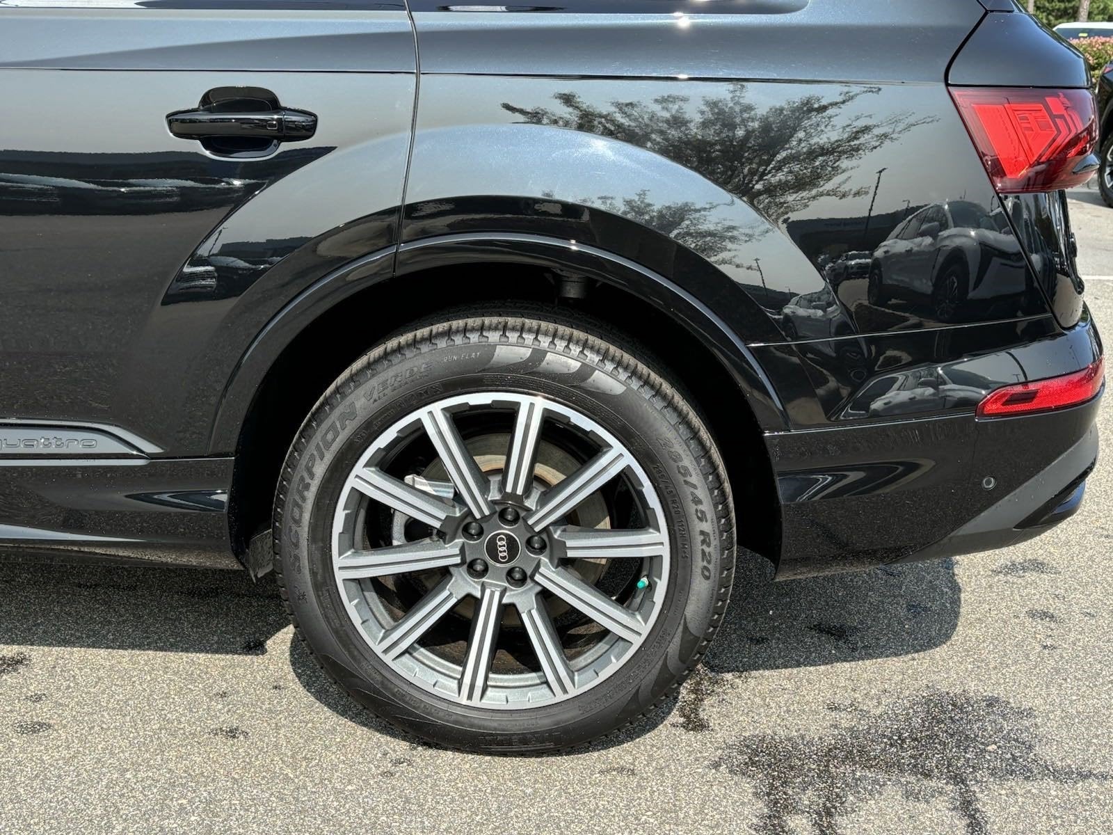 2023 Audi Q7 Premium Plus