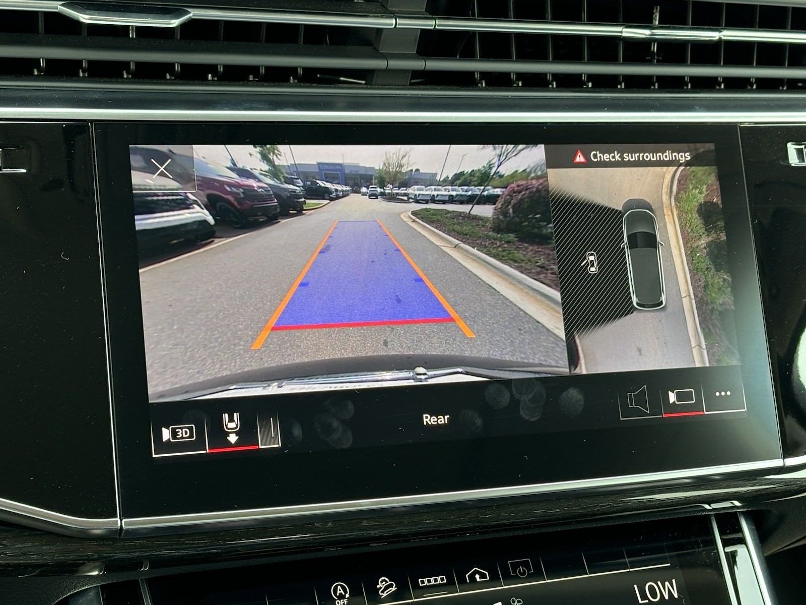 2023 Audi Q7 Premium Plus