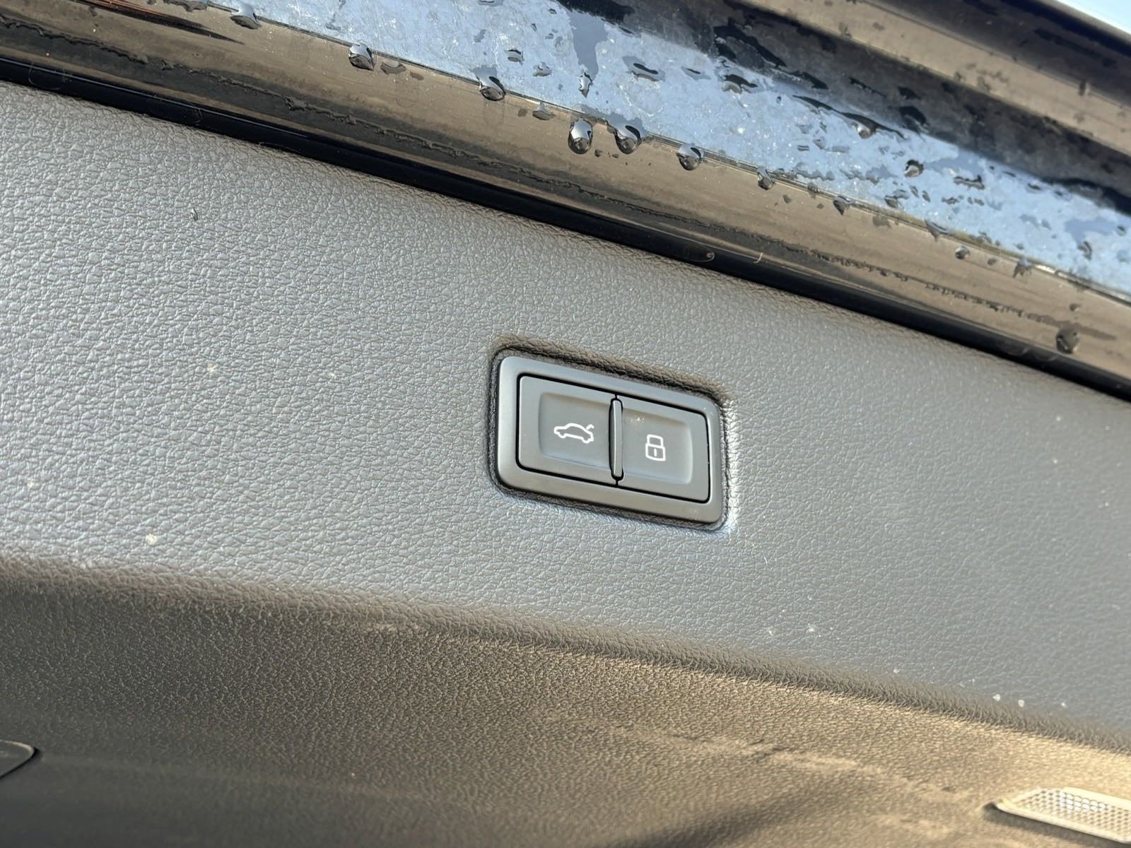 2023 Audi Q7 Premium Plus