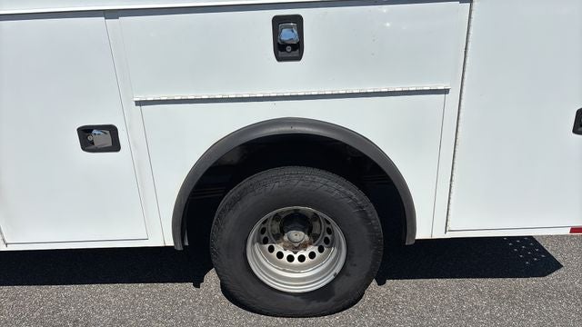 2018 Mercedes-Benz Sprinter 3500 Cab Chassis 144 WB Standard Roof
