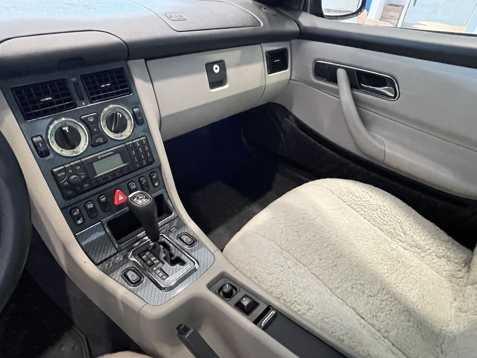 2000 Mercedes-Benz SLK Kompressor