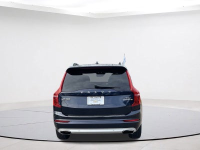 2017 Volvo XC90 Momentum