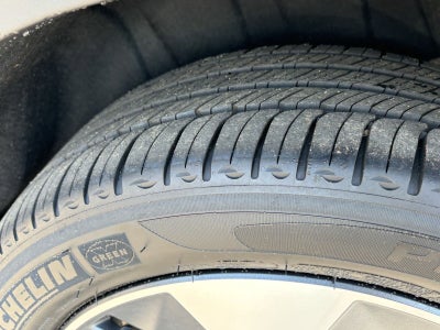 2024 Volvo XC40 B5 Core