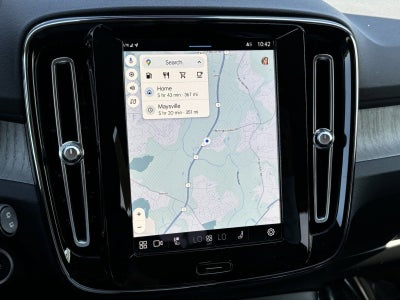 2024 Volvo XC40 B5 Core