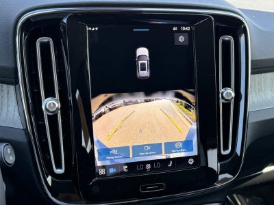 2024 Volvo XC40 B5 Core