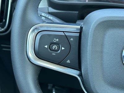 2024 Volvo XC40 B5 Core