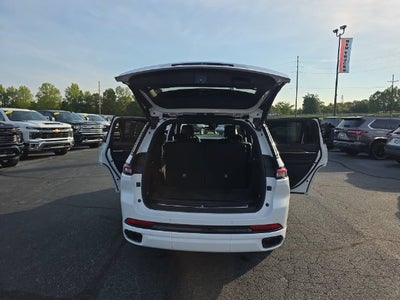 2023 Jeep Grand Cherokee L Summit