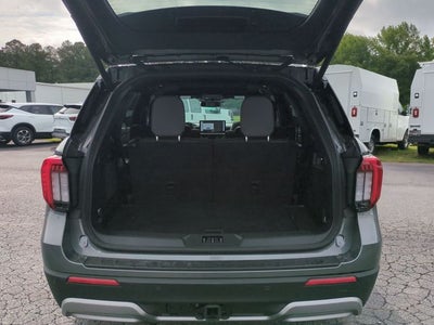 2025 Ford Explorer Platinum