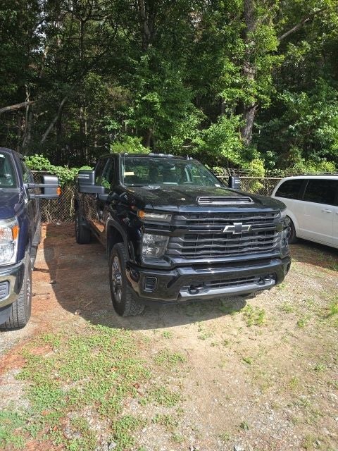2024 Chevrolet Silverado 2500HD Custom