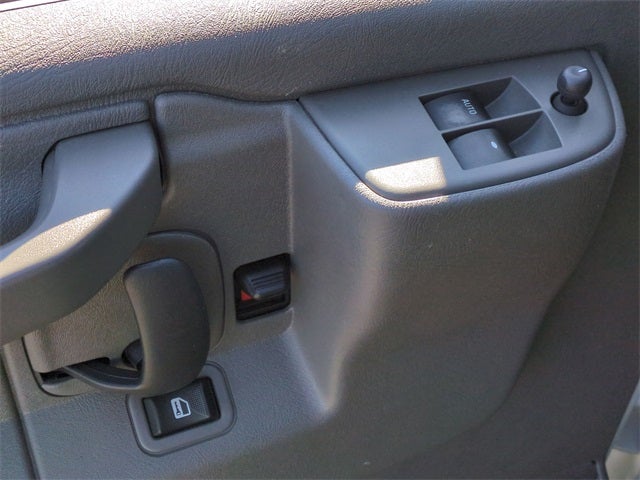 2024 Chevrolet Express 2500 Work Van Cargo