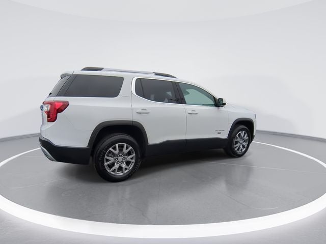 2022 GMC Acadia SLT