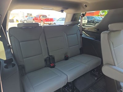2025 GMC Yukon Elevation