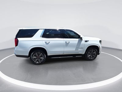 2025 GMC Yukon Elevation