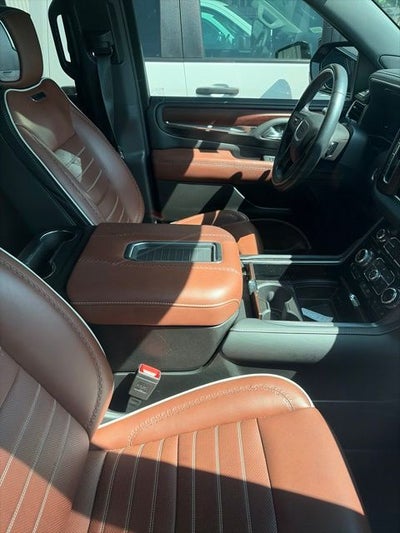 2024 GMC Yukon XL Denali Ultimate