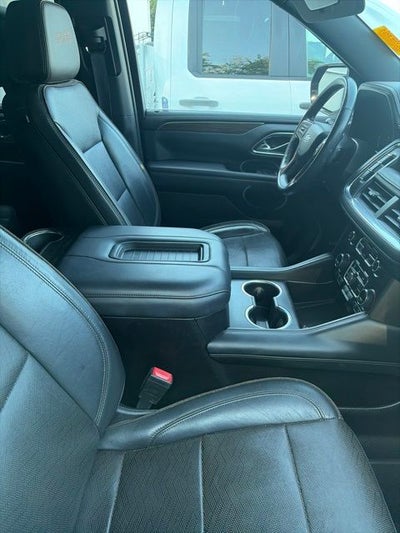 2021 Chevrolet Suburban High Country