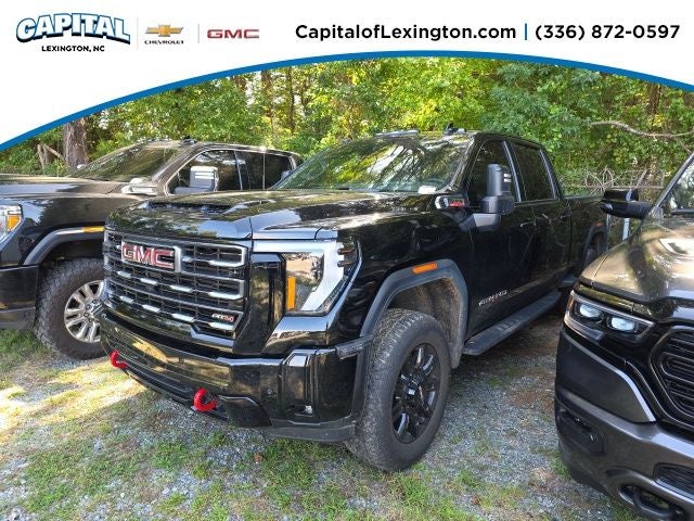 2025 GMC Sierra 2500HD AT4