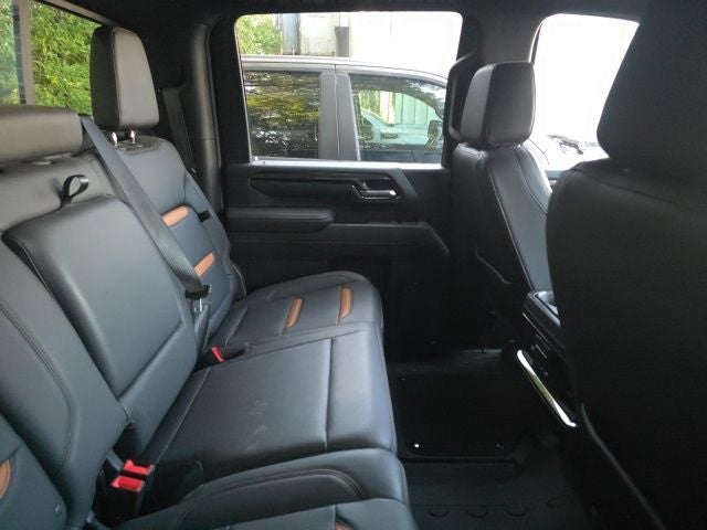 2025 GMC Sierra 2500HD AT4