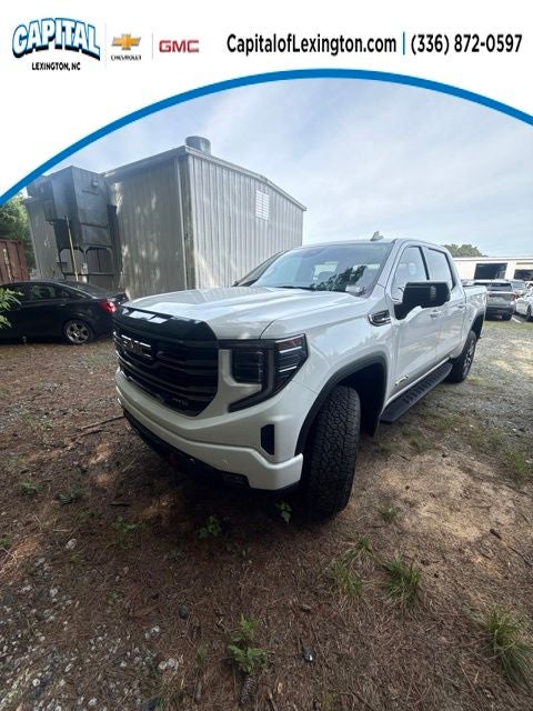 2025 GMC Sierra 1500 AT4