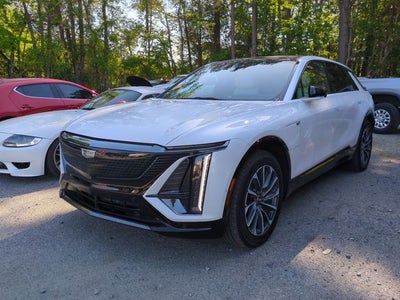2024 Cadillac LYRIQ Sport