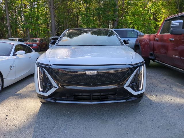 2024 Cadillac LYRIQ Sport