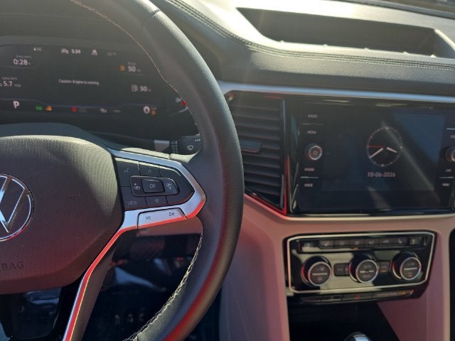 2022 Volkswagen Atlas 3.6L V6 SE w/Technology