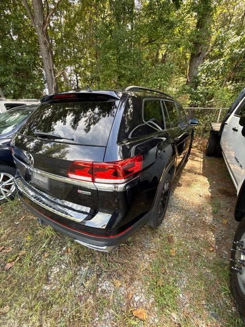 2022 Volkswagen Atlas 3.6L V6 SE w/Technology