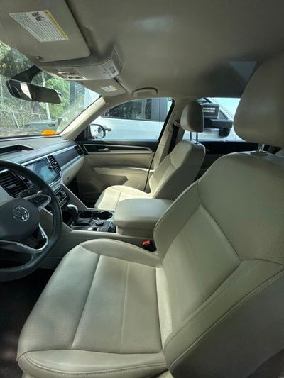 2022 Volkswagen Atlas 3.6L V6 SE w/Technology