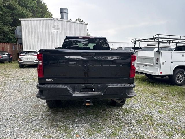 2026 Chevrolet Silverado 2500HD Custom