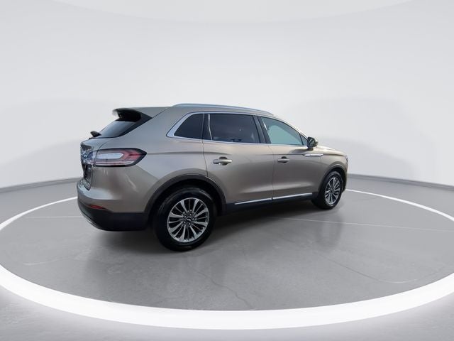 2019 Lincoln Nautilus Select