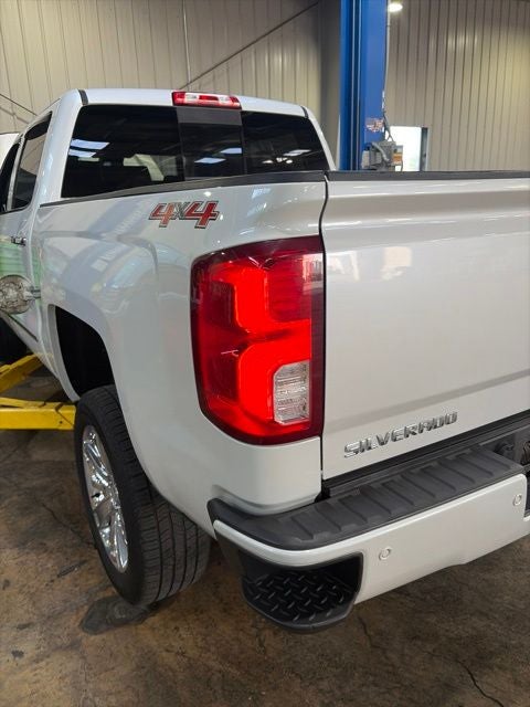2017 Chevrolet Silverado 1500 High Country