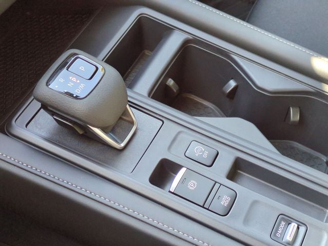 2025 Nissan Pathfinder S