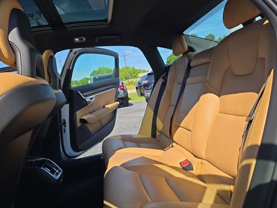2018 Volvo S90 T5 Momentum